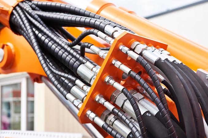 Flexibles sur engin